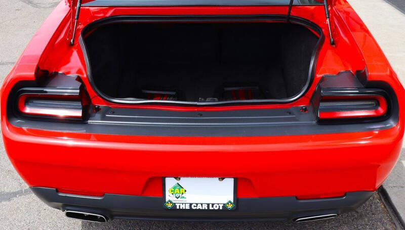 2018 Dodge Challenger SXT