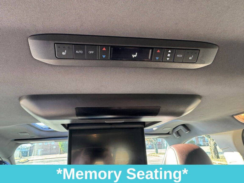 2021 Toyota Sienna Platinum 7-Passenger