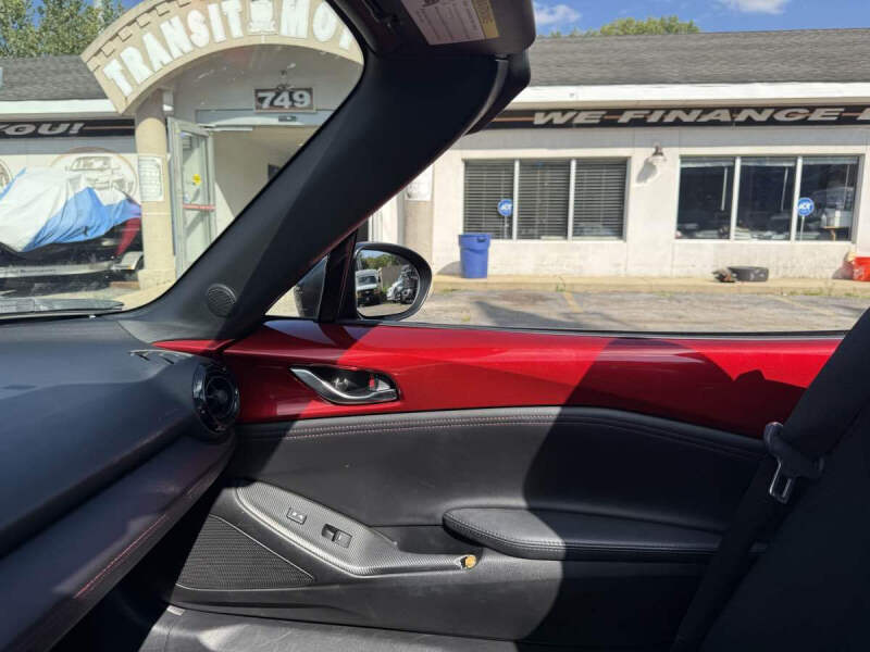 2016 Mazda MX-5 Miata Club