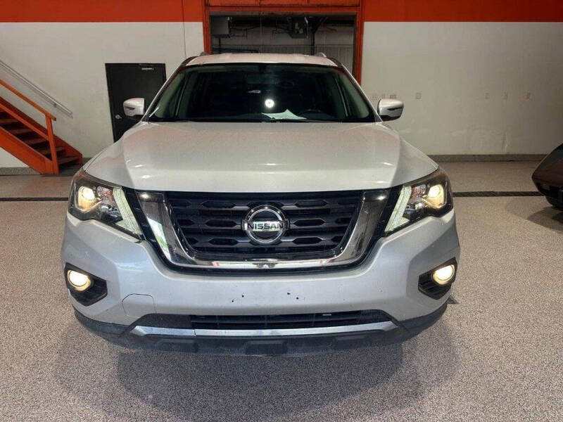 2020 Nissan Pathfinder SV