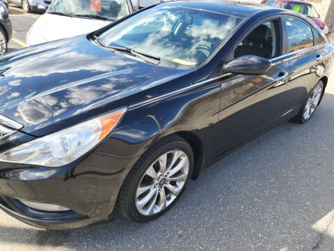 2011 Hyundai Sonata for sale at Howe's Auto Sales in Lowell MA