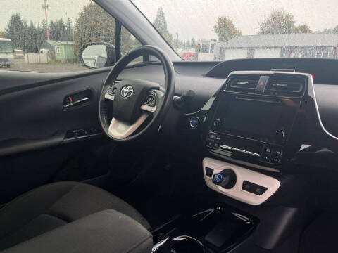 2018 Toyota Prius Two Eco