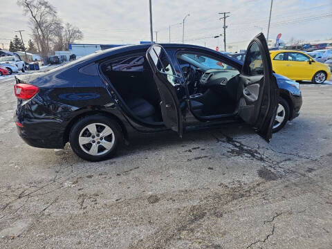 2018 Chevrolet Cruze LS Auto