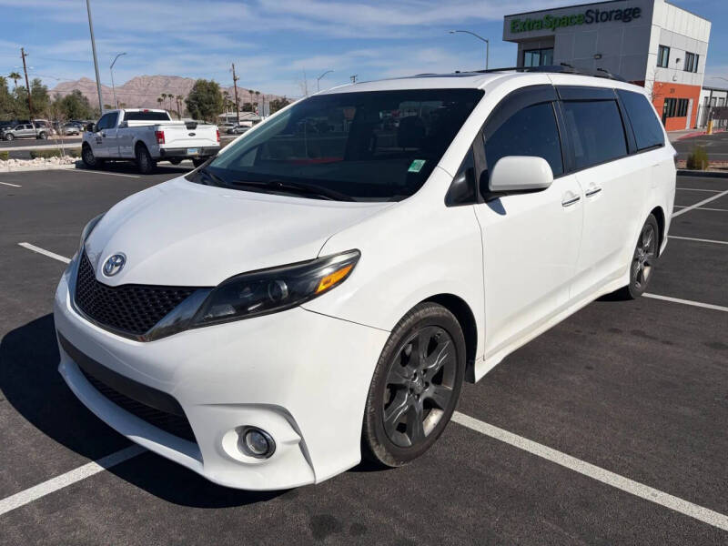 2016 Toyota Sienna