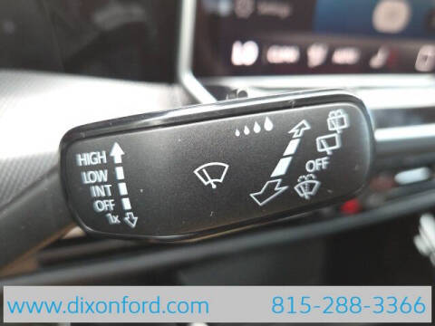 2025 Volkswagen Golf GTI SE