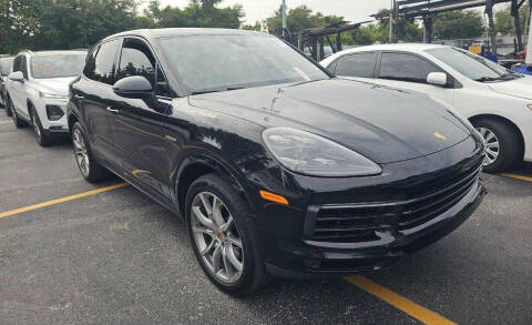 2019 Porsche Cayenne E-Hybrid
