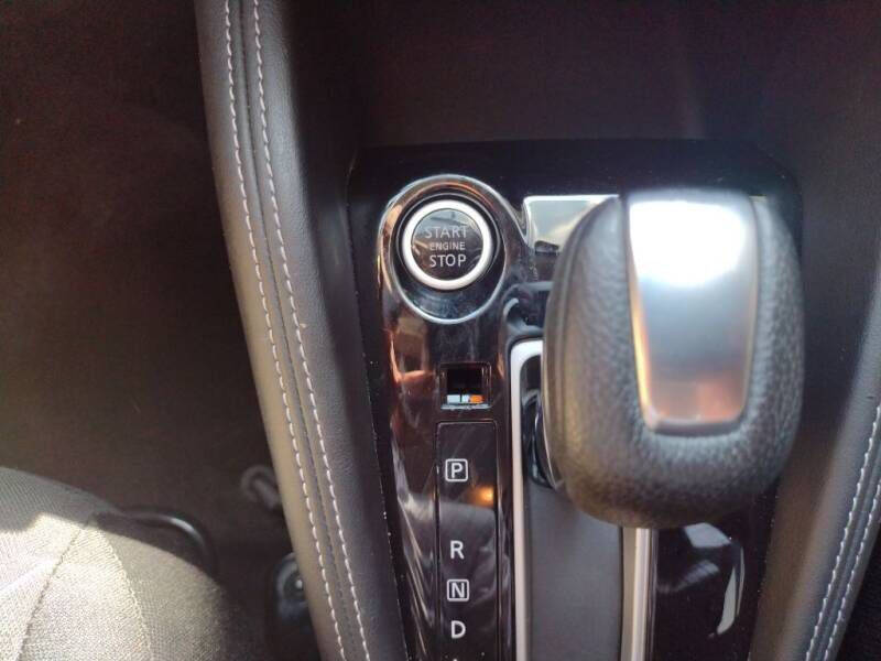 2019 Nissan Kicks S