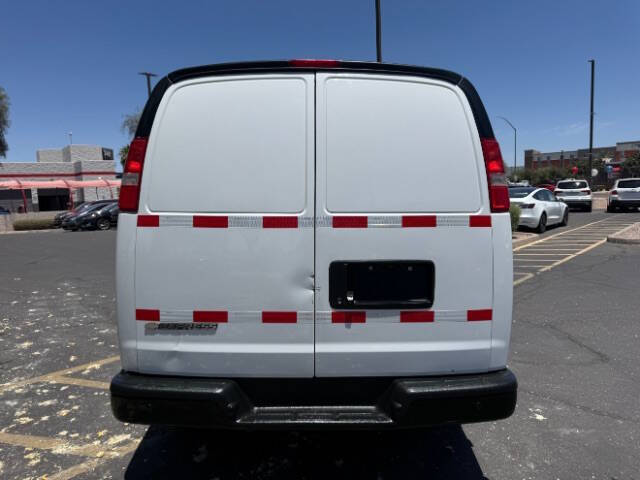 2021 Chevrolet Express 2500