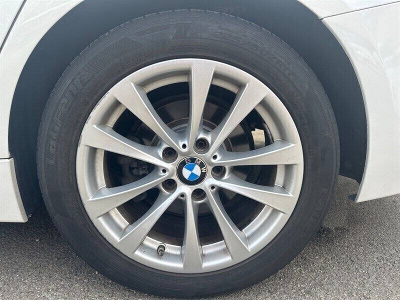 2018 BMW 3 Series 320i