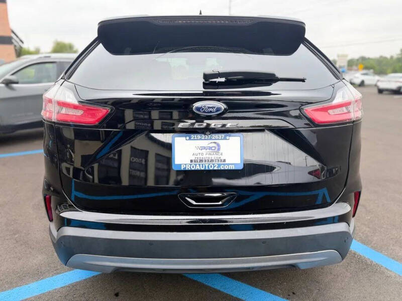 2022 Ford Edge