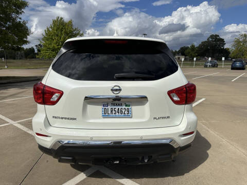 2019 Nissan Pathfinder Platinum