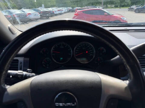 2011 GMC Yukon XL Denali