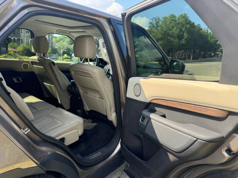2017 Land Rover Discovery HSE