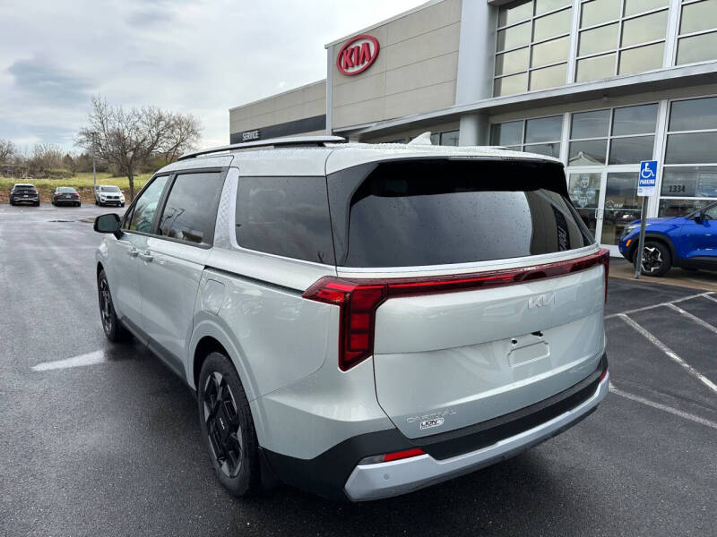 2026 Kia Carnival EX