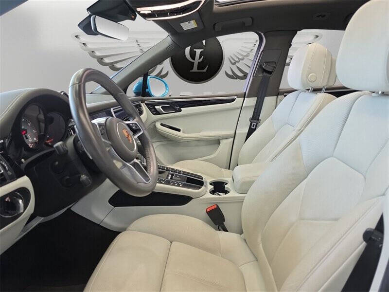 2020 Porsche Macan S