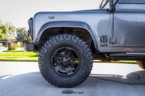 2000 Land Rover Defender