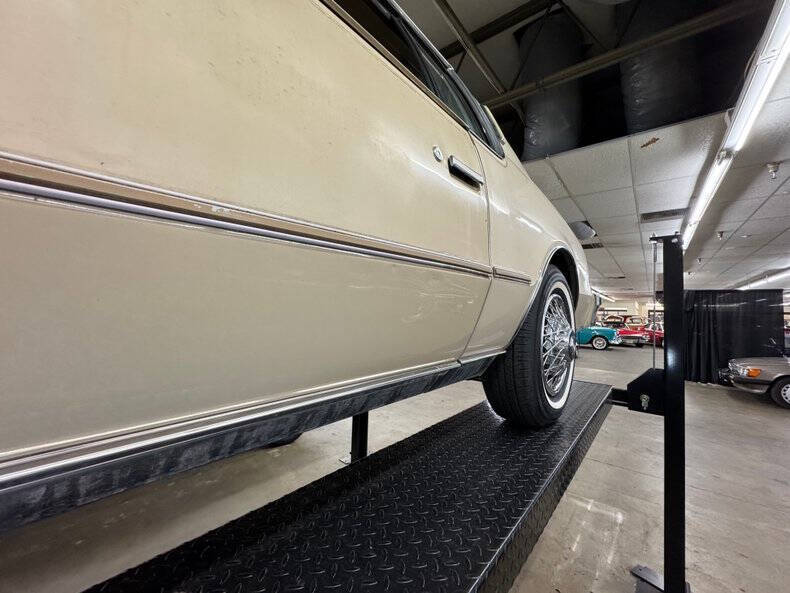 1985 Oldsmobile Toronado Brougham