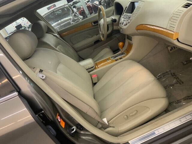 2004 Infiniti Q45 Luxury