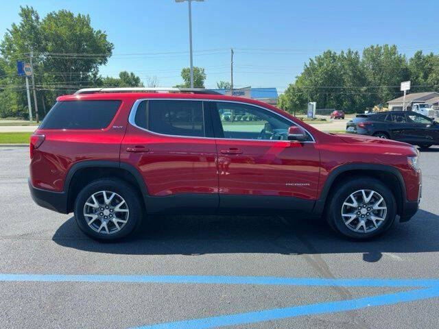 2023 GMC Acadia SLT
