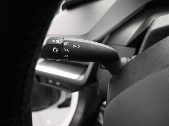 2023 Toyota Prius LE