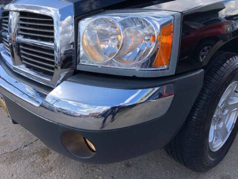 2005 Dodge Dakota SLT