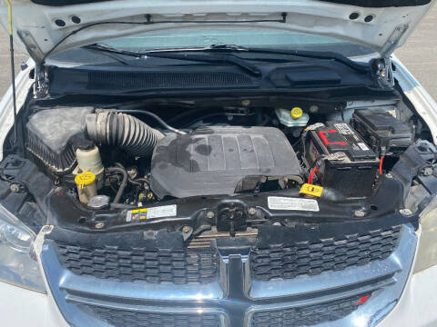 2014 Dodge Grand Caravan SE 30th Anniversary