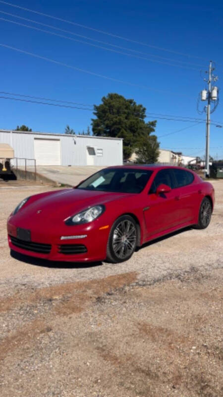 2016 Porsche Panamera 4 Edition