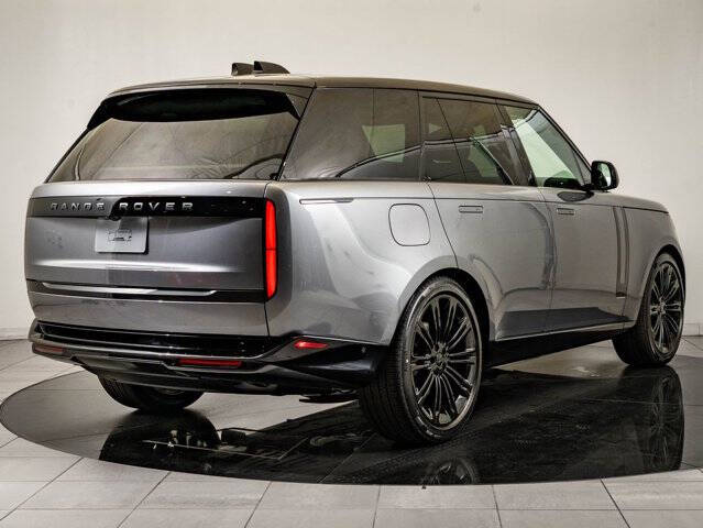 2026 Land Rover Range Rover P400 SE