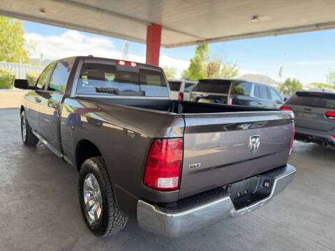 2020 RAM 1500 Classic SLT