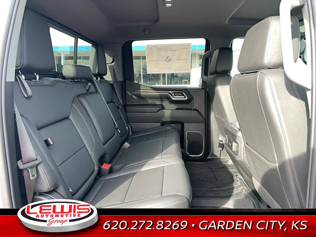 2024 Chevrolet Silverado 1500 for sale at Lewis Chevrolet of Garden City in Garden City, KS