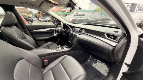 2021 Infiniti QX50 Luxe