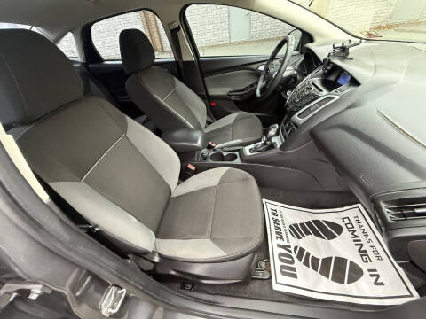 2012 Ford Focus SE