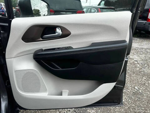 2017 Chrysler Pacifica