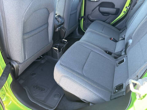 2026 Jeep Gladiator Sport