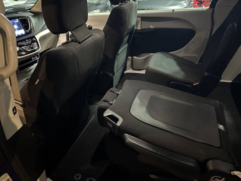 2021 Chrysler Pacifica Touring