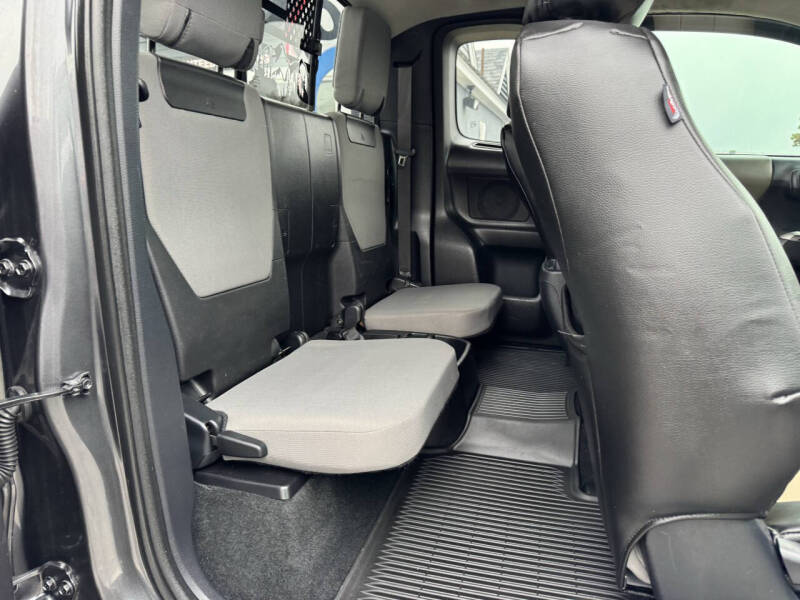 2019 Toyota Tacoma SR5 V6