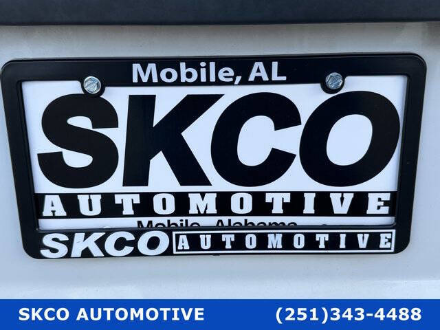 2017 Nissan NV 1500 SV