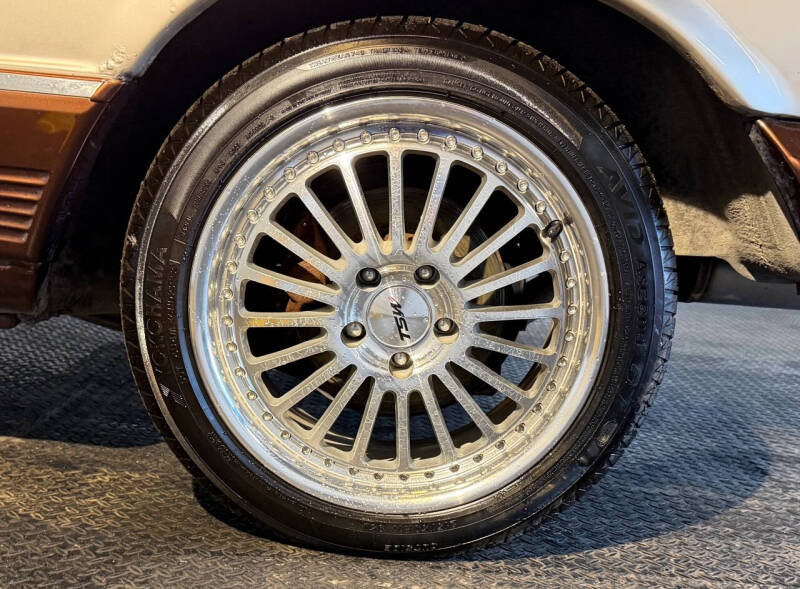 1985 Mercedes-Benz 500-Class 500 SEC