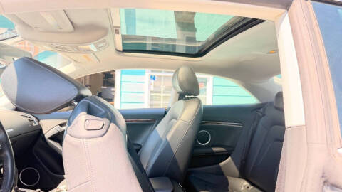 2011 Audi A5 2.0T quattro Premium Plus