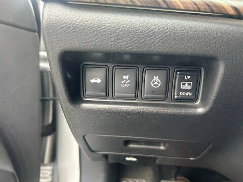 2016 Nissan Maxima Platinum