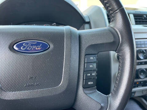 2009 Ford Escape XLT