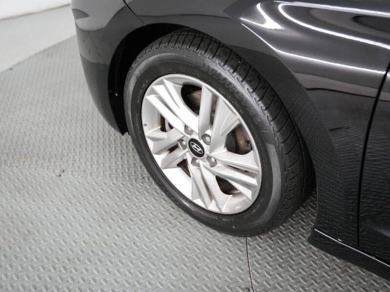 2019 Hyundai Elantra Value Edition