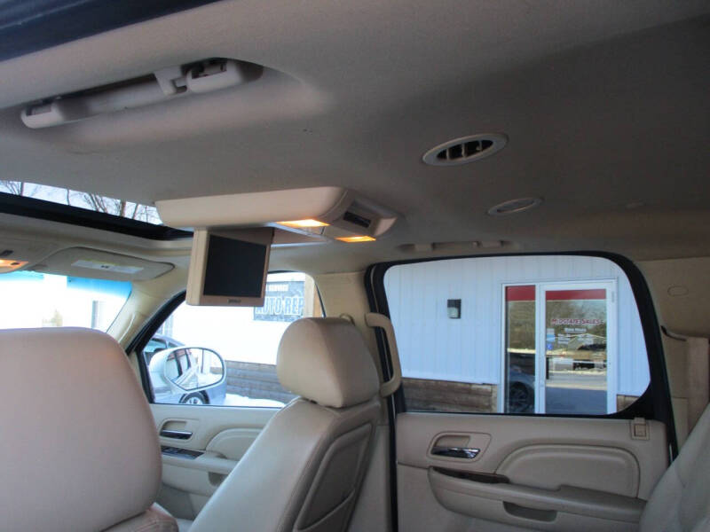 2010 Cadillac Escalade ESV Premium