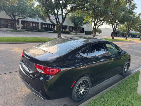 2015 Chrysler 200 S