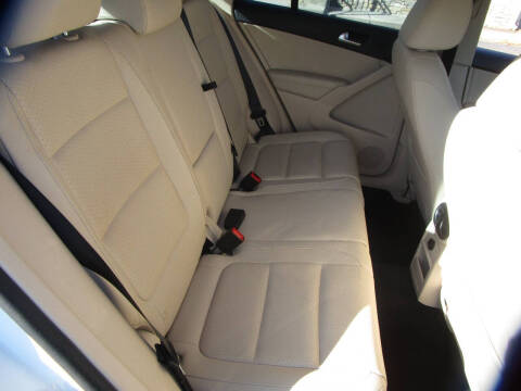 2017 Volkswagen Tiguan 2.0T S 4Motion