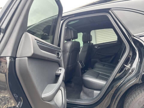 2023 Porsche Macan GTS