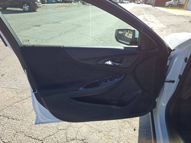 2024 Chevrolet Malibu LT