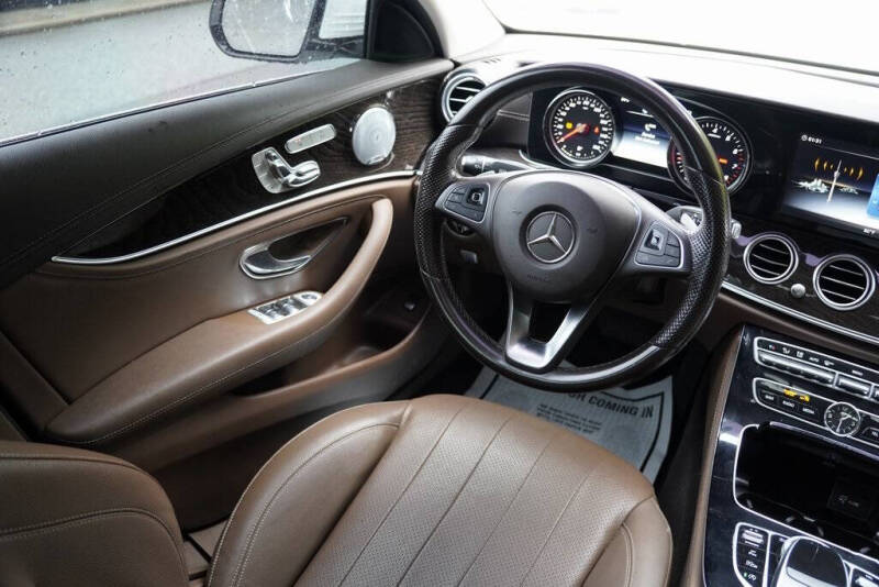 2018 Mercedes-Benz E-Class E 300