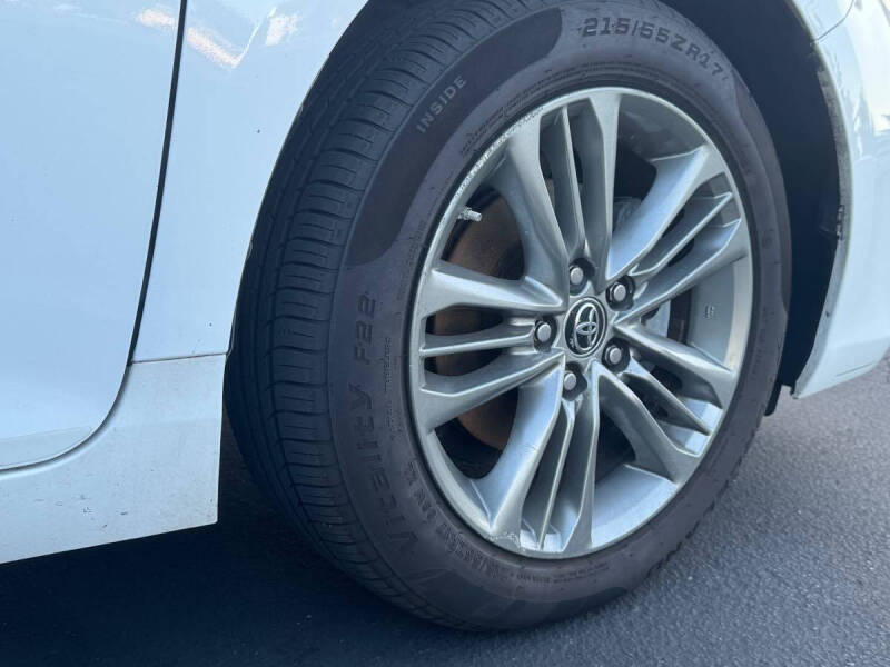2015 Toyota Camry LE
