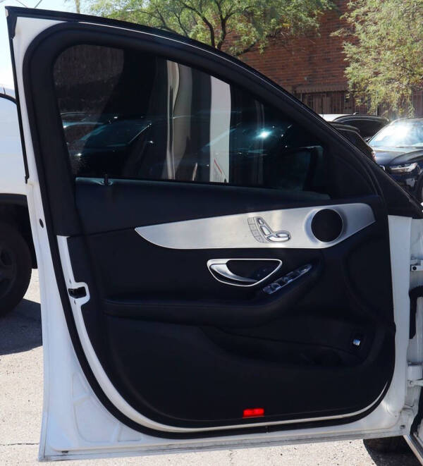 2018 Mercedes-Benz C-Class C 300